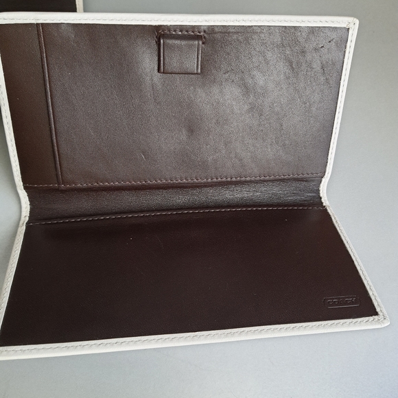 Coach 2-1 Wallet - Picture 4 of 6